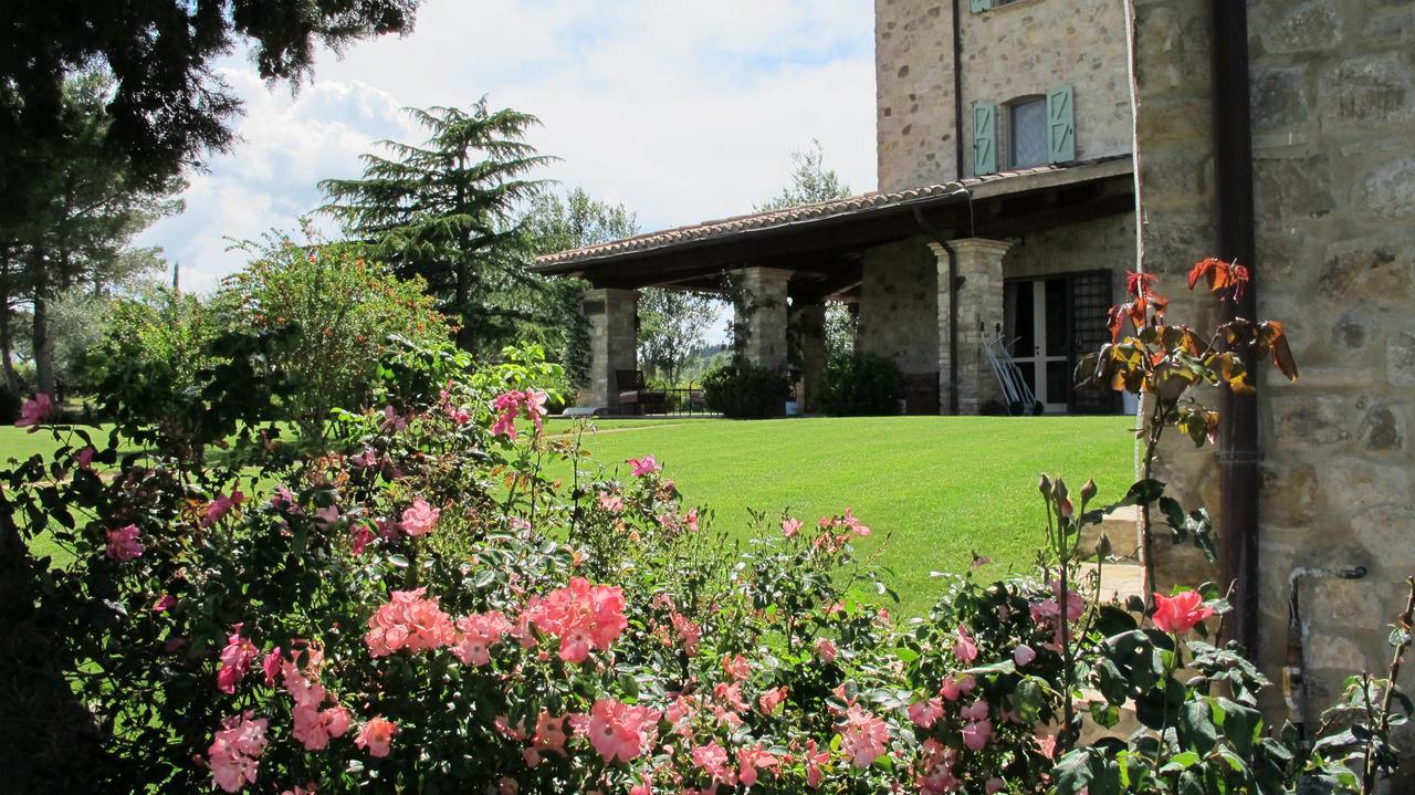 La Palazzetta Del Vescovo Pensionat Fratta Todina Exteriör bild